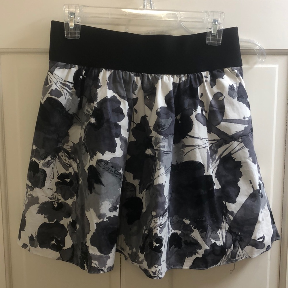 Express floral skirt